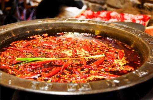 火鍋加盟市場風云 盤點十大品牌，為何佩姐火鍋與燜鍋業態不在列？